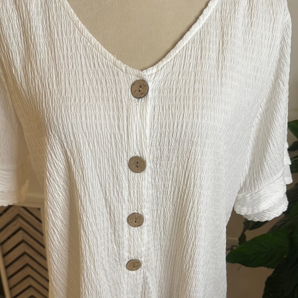 I.N. Studio White Ruffle Sleeve Button Down Shirt - Picture 4 of 4